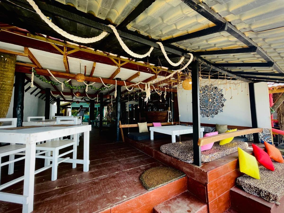 Miracles Beach Galle Ngoại thất bức ảnh